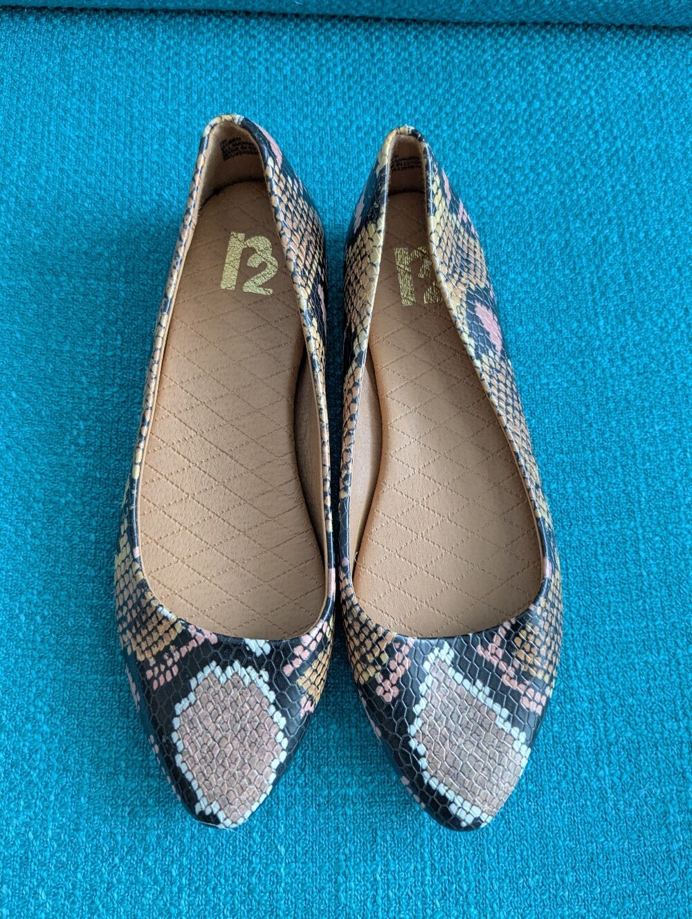 R2 Pointed-Toe Snake-Print Ballet Flats in Brown and Black And Gold 7M